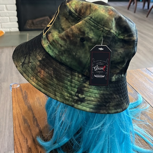Women’s green bucket hat🧢 - Picture 3 of 4